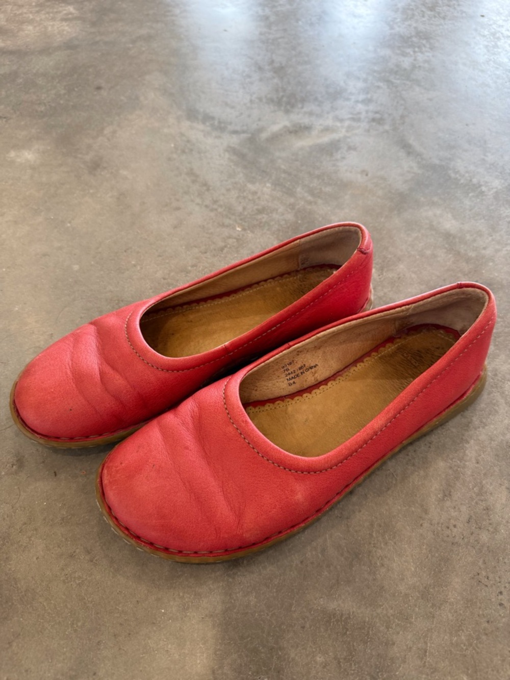 Lands' End Women's Red Leather slip on Flats shoes